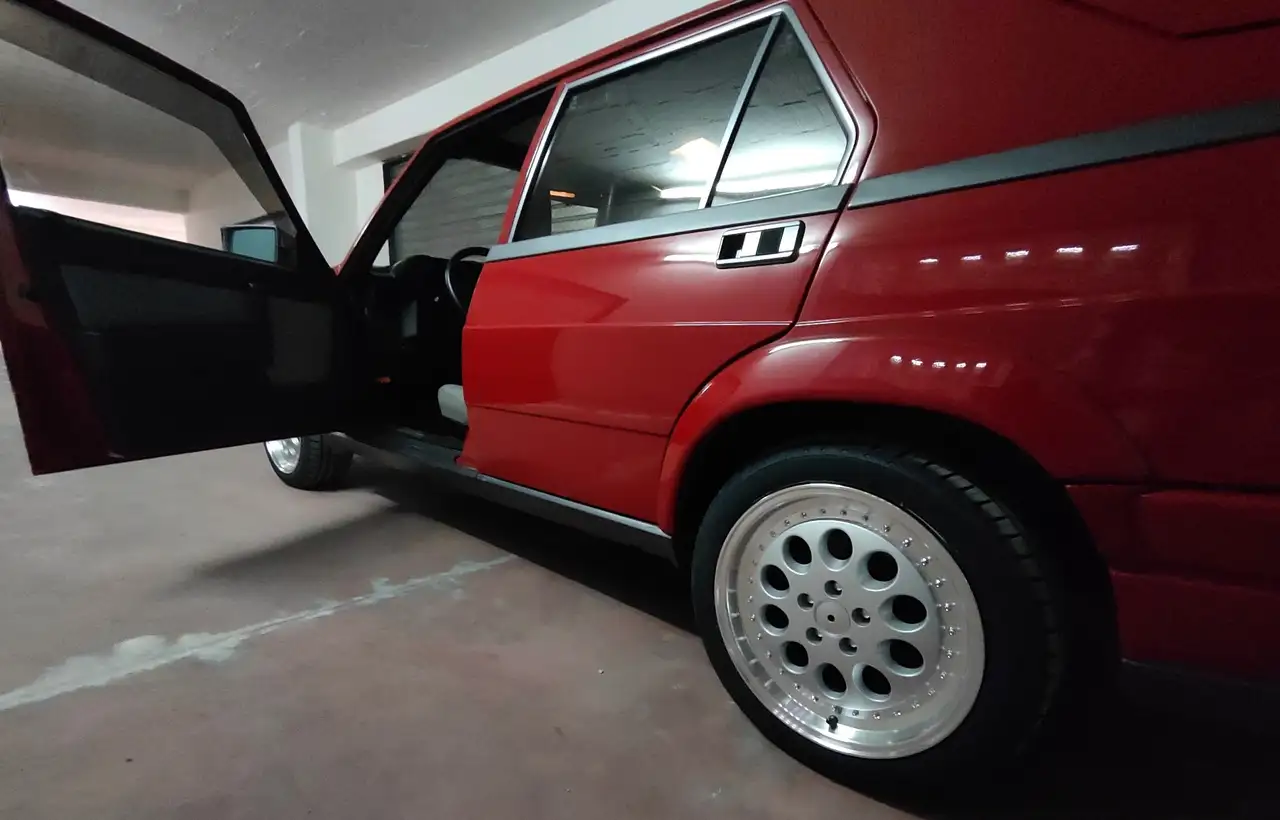Alfa Romeo 75 Alfa 75 Turbo, foto 3
