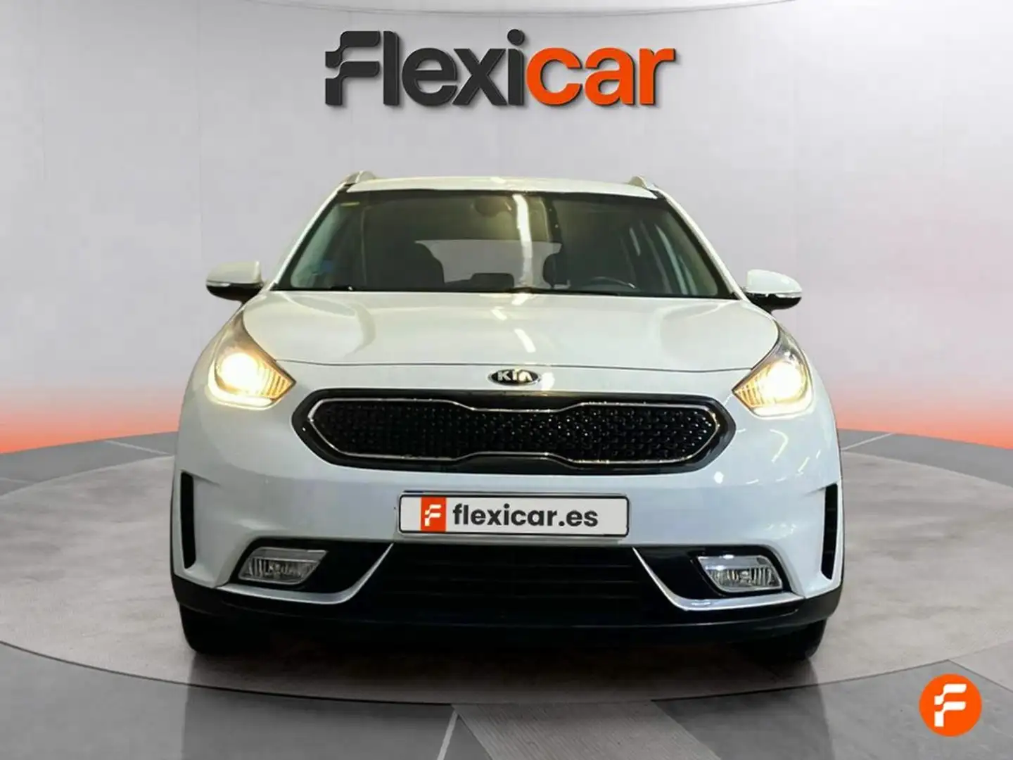 Kia Niro 1.6 GDi Híbrido 104kW (141CV) Drive Blanco - 2