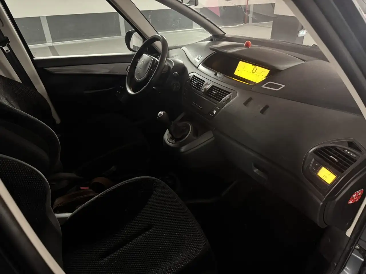 Citroen C4 Berline — photo 7