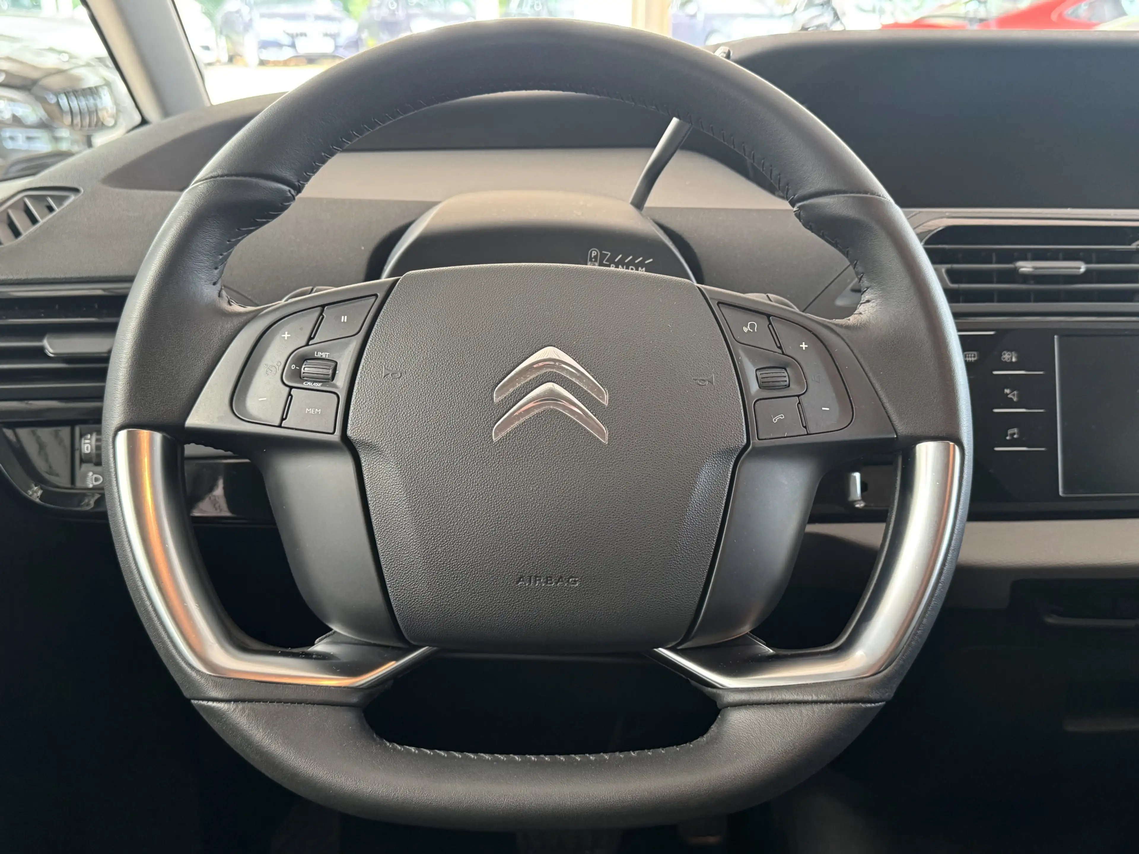 Citroen C4 SpaceTourer 1.2 PureTech — photo 8