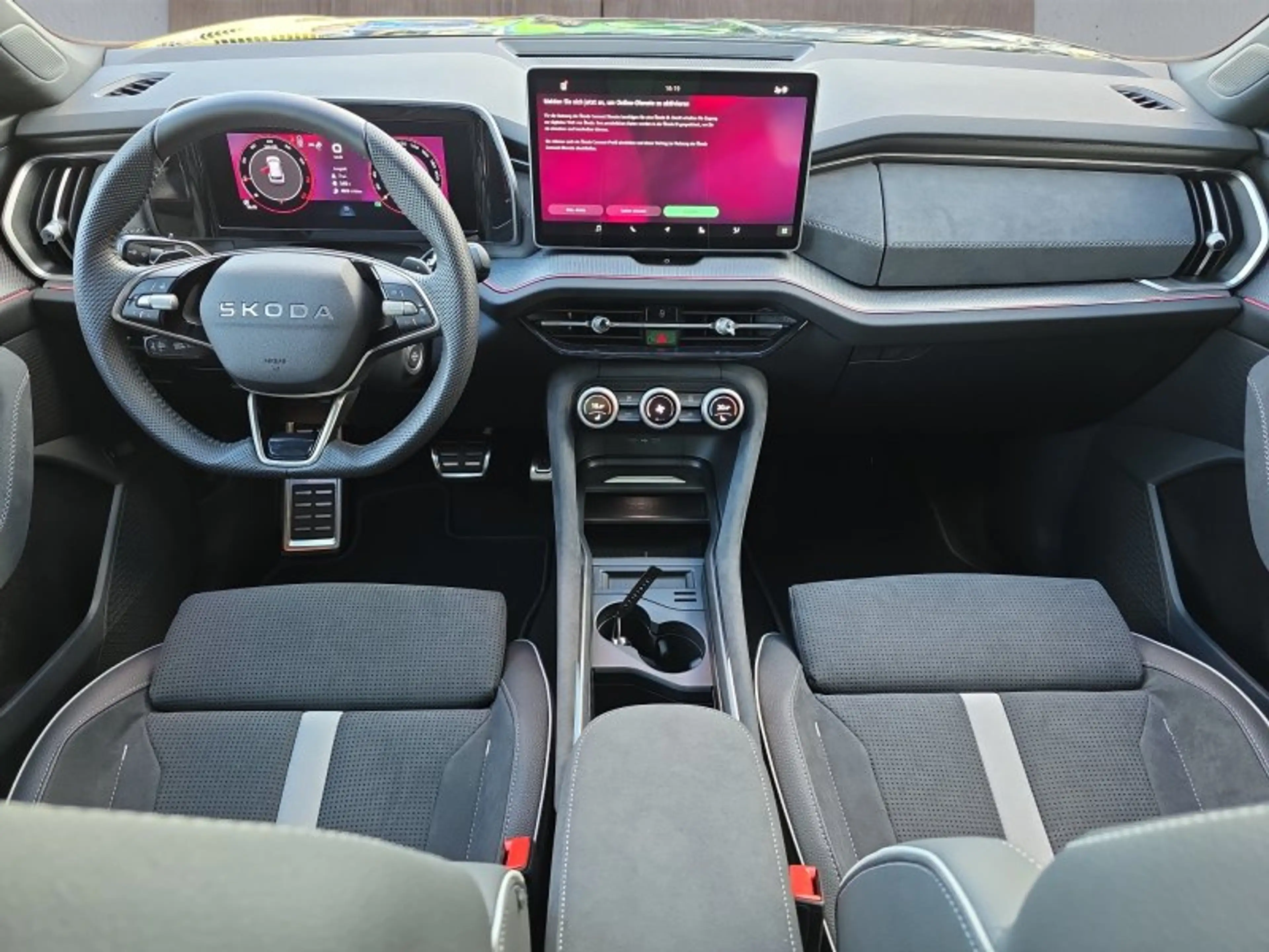 Skoda Kodiaq Sportline 2,0TSI DSG 4x4 aAHK/7-Sitzer/Pano/Matrix — photo 10