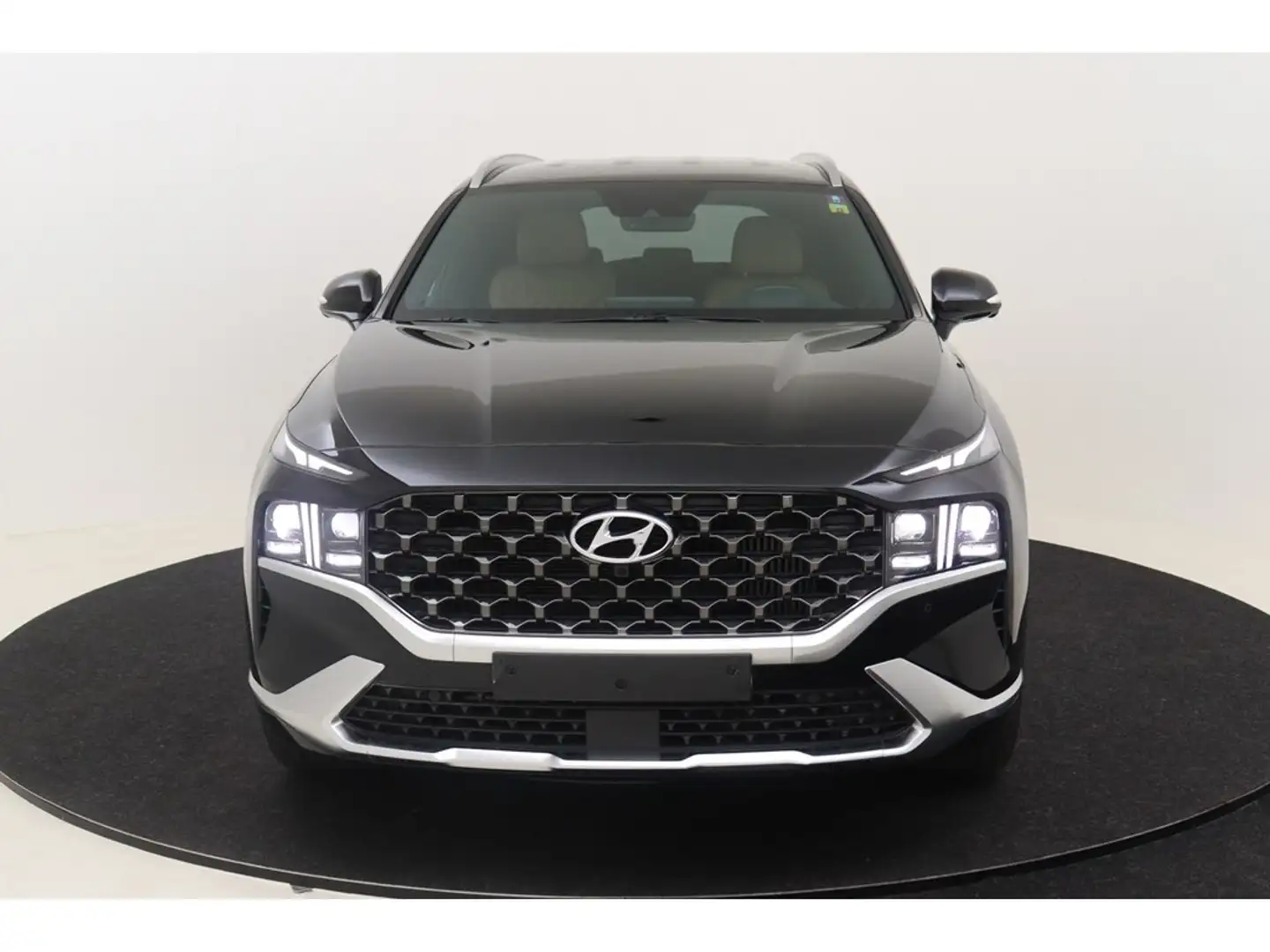 Hyundai SANTA FE Shine Safety Luxury PHEV 1.6 T-GDi 265  hp A6 5S Zwart - 2