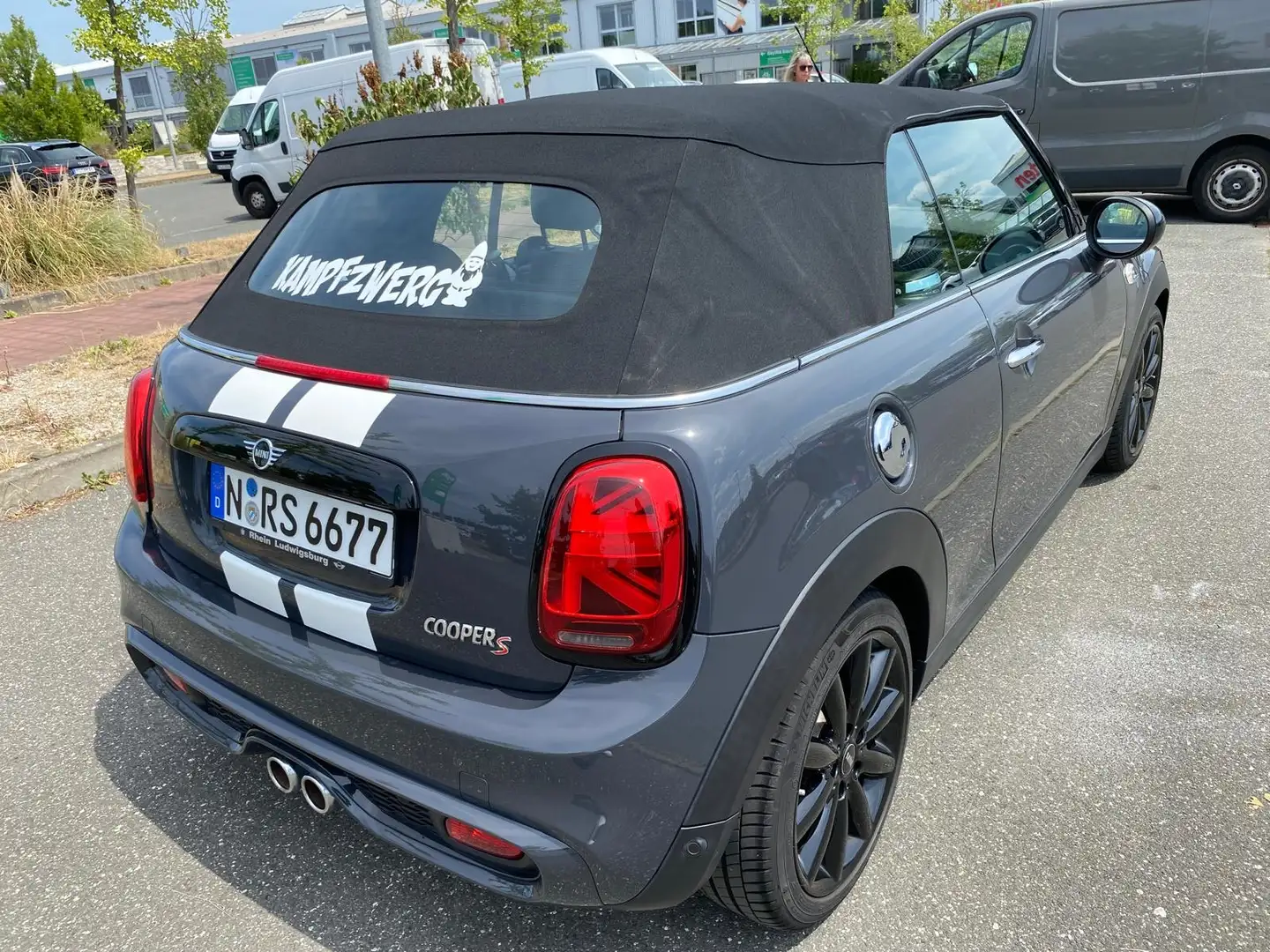 MINI Cooper S Cabrio Cooper S Grey - 2