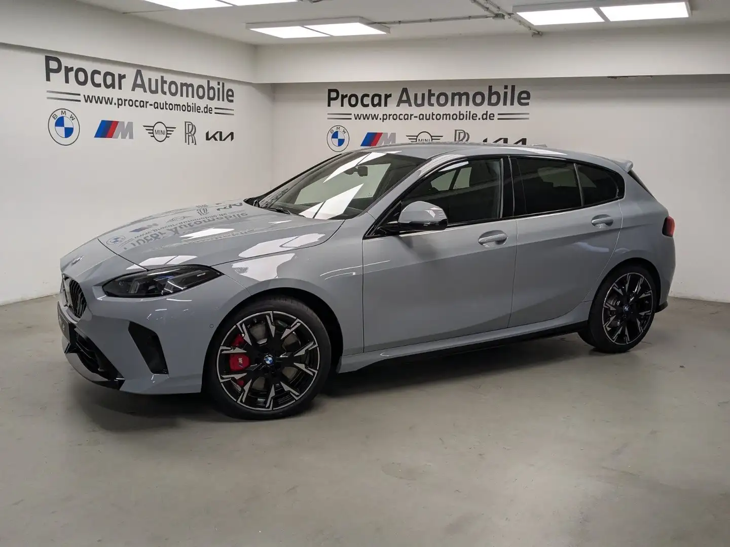 BMW 123 xDrive M Sportpaket Pro / Harman Kardon / Komfortz siva - 2