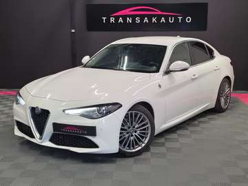 Giulia 2.2 180 ch AT8 Lusso