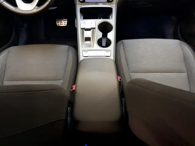 Hyundai Kona view 14