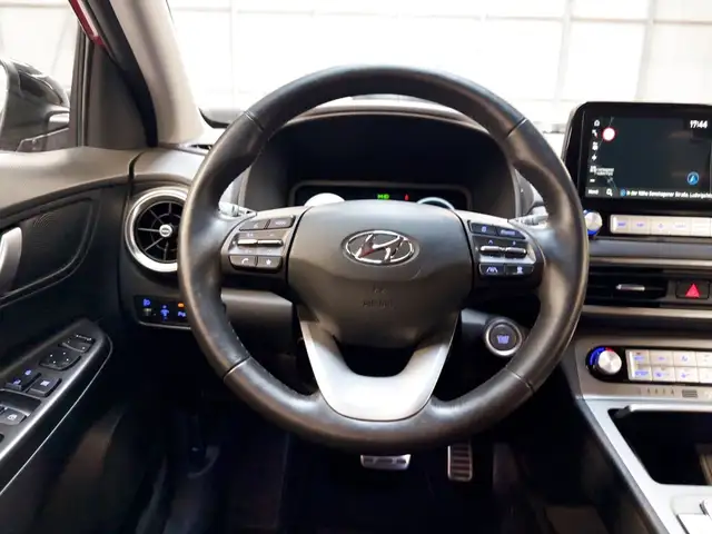 Hyundai Kona view 10
