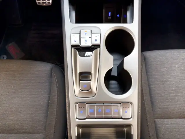 Hyundai Kona view 13