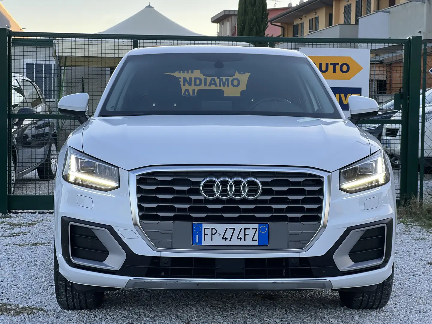Audi Q2 1.6 tdi S line edition s-tronic - 2