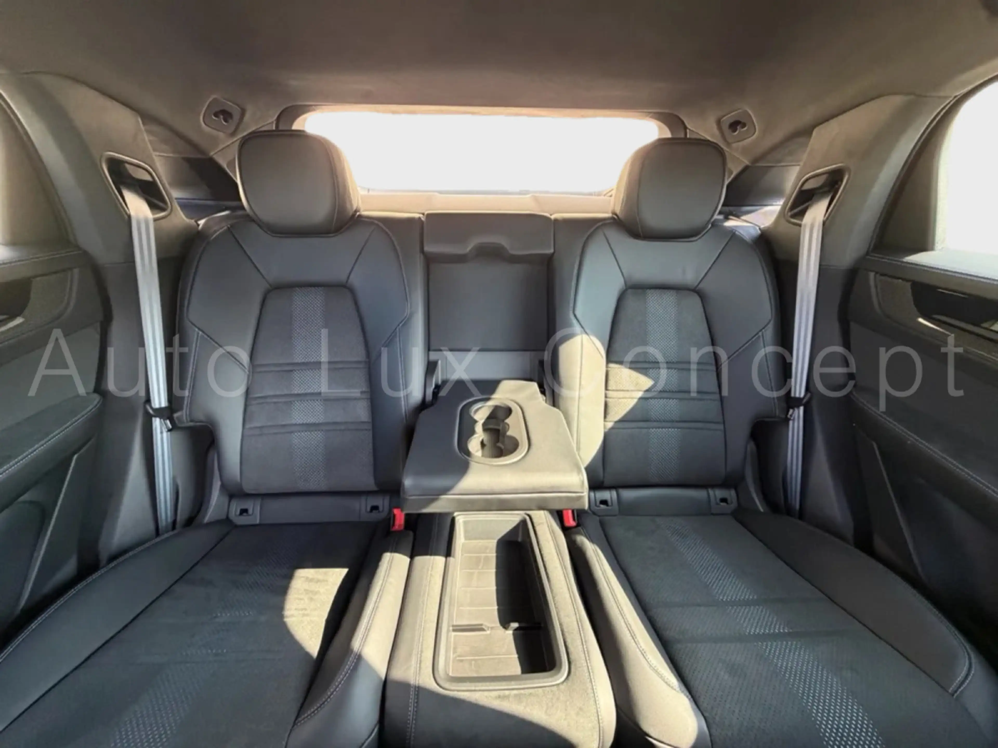 Porsche Cayenne Turbo E-Hybrid Coupé mit GT-Paket — photo 8