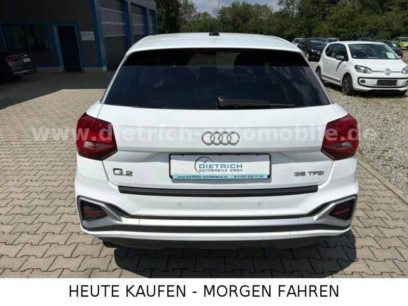 Audi Q2 1,5 TFSI S line DSG PDC SHZ LED ALU NAVi — photo 8