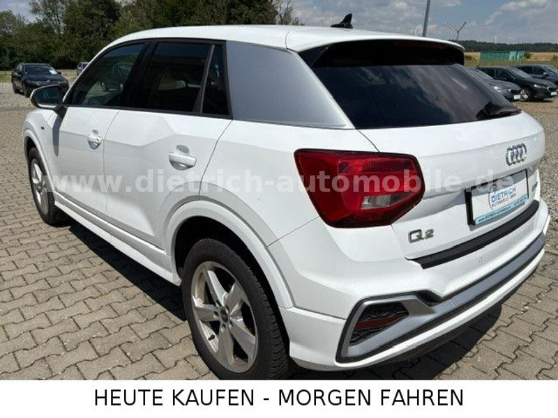 Audi Q2 1,5 TFSI S line DSG PDC SHZ LED ALU NAVi — photo 5