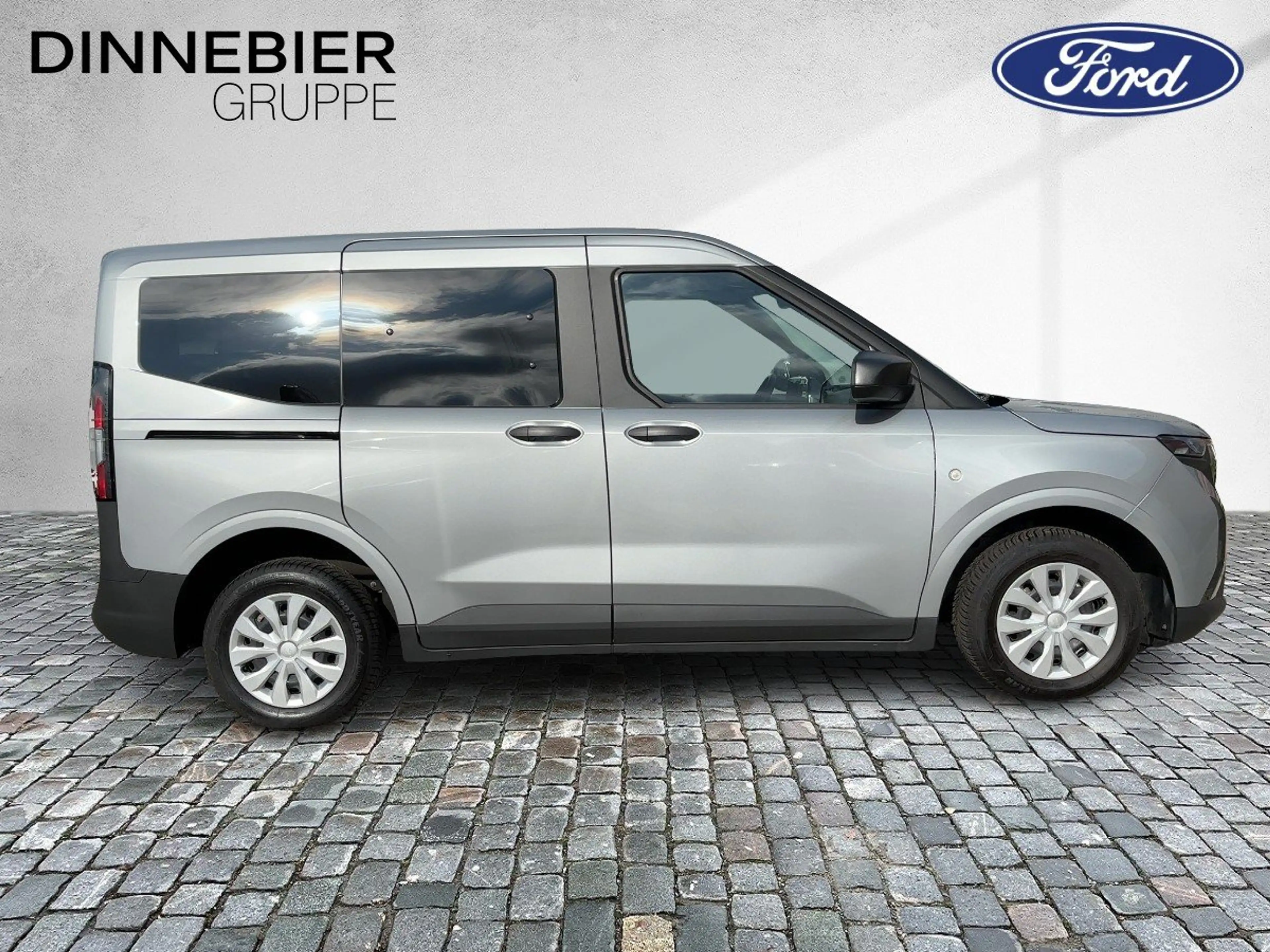 Ford Tourneo Courier Trend 92 kW AHK — photo 6