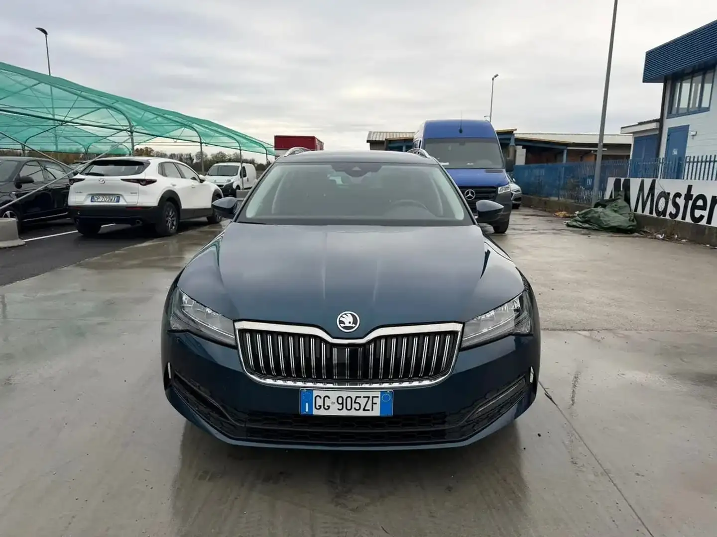 Skoda Superb Wagon 2.0 tdi evo Executive 150cv dsg - GG905ZF Bleu - 2