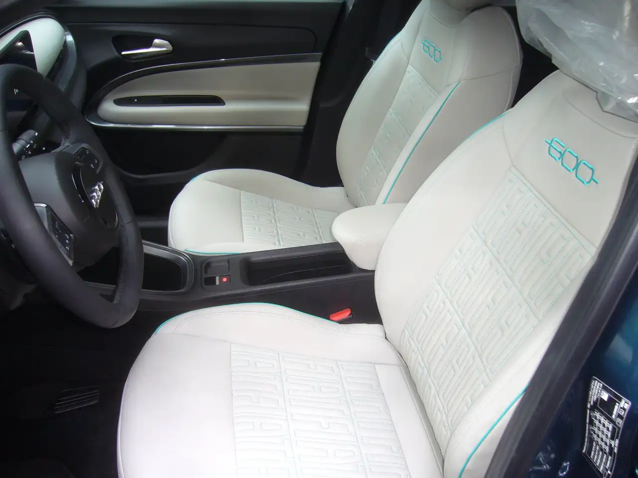 Fiat 600 Hybrid DCT6 MHEV La Prima Aziendale Stellantis, миниатюра 16