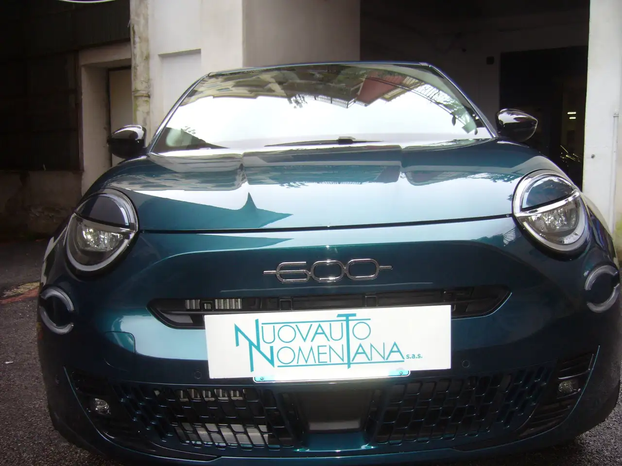 Fiat 600 Hybrid DCT6 MHEV La Prima Aziendale Stellantis, миниатюра 5