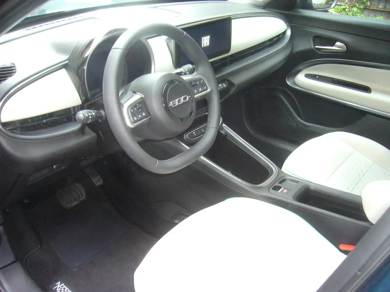 Fiat 600 Hybrid DCT6 MHEV La Prima Aziendale Stellantis, миниатюра 14