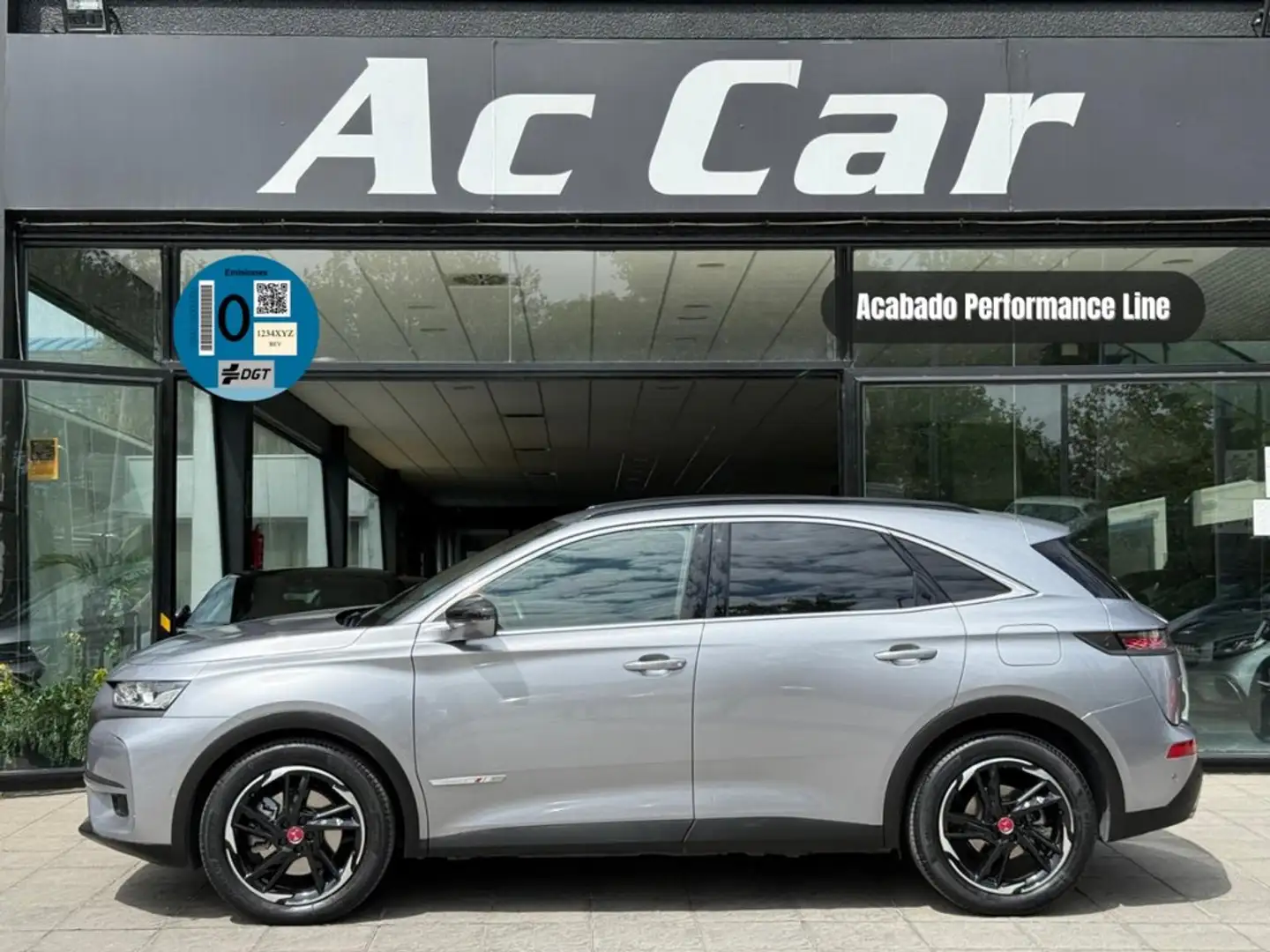 DS Automobiles DS 7 Crossback 1.6 E-Tense 225 PERFORMANCE LINE Auto Grijs - 1