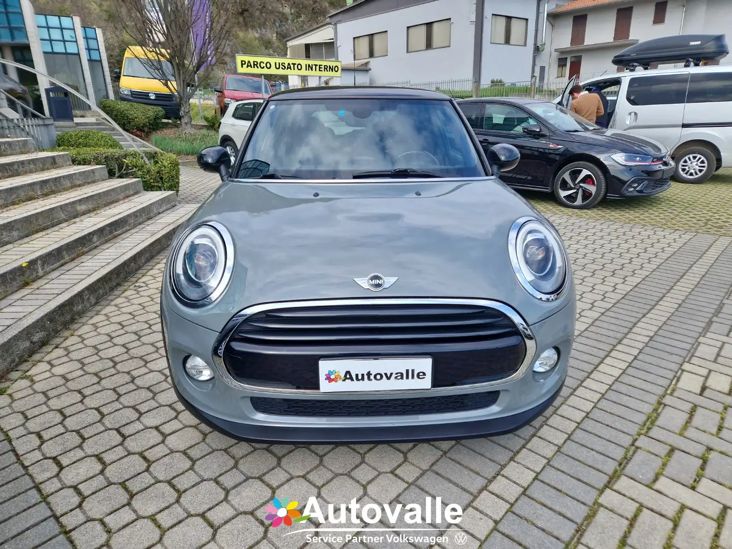 MINI Cooper D Cabrio Cooper D Hype Gris - 2