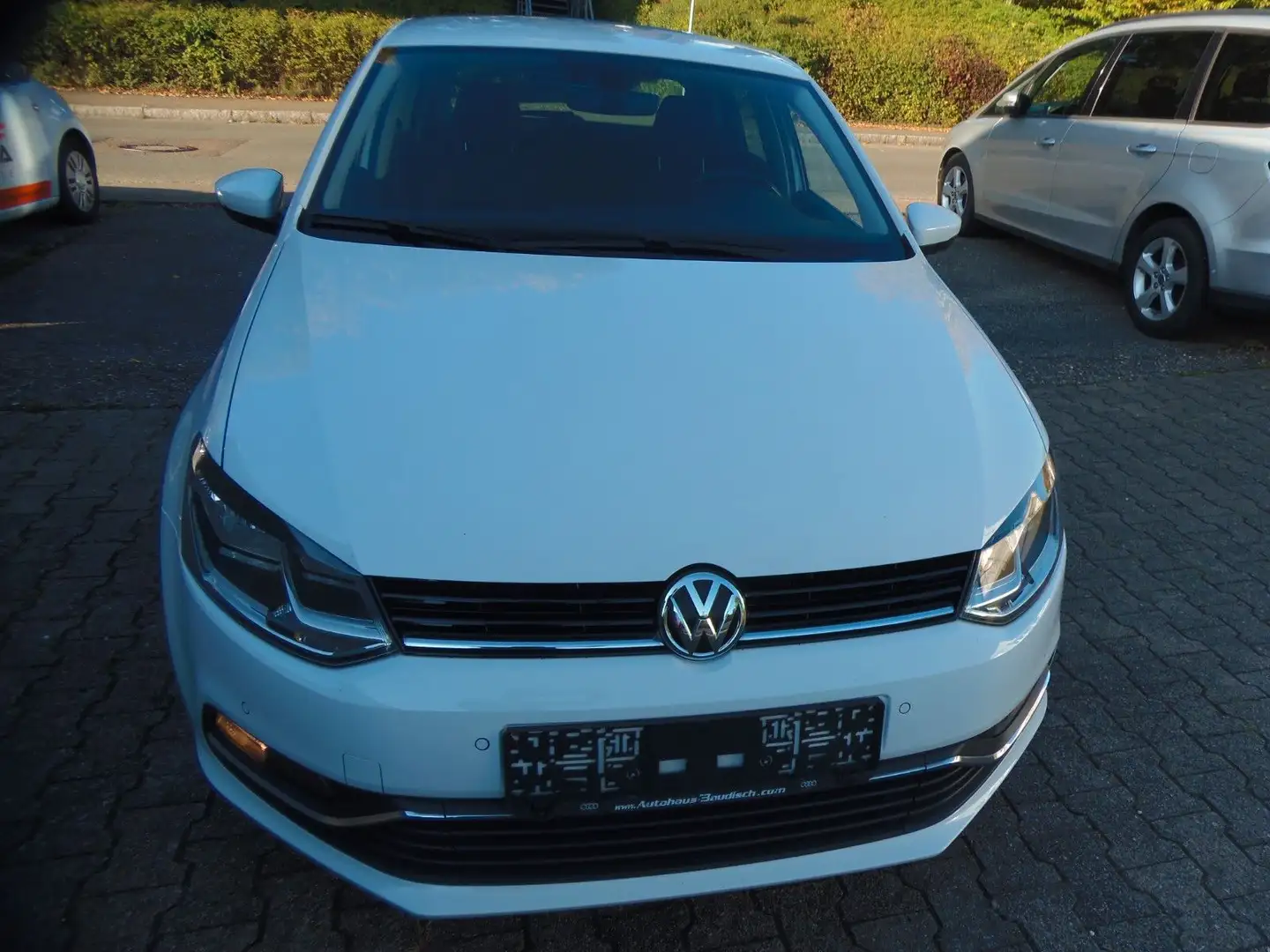 Volkswagen Polo 1.2 TSI 81kW LOUNGE BMT1.Hand KD neu Weiß - 2