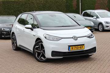Pro 58 kWh / SoH 96,3% / 20.743 km / Camera / Trek