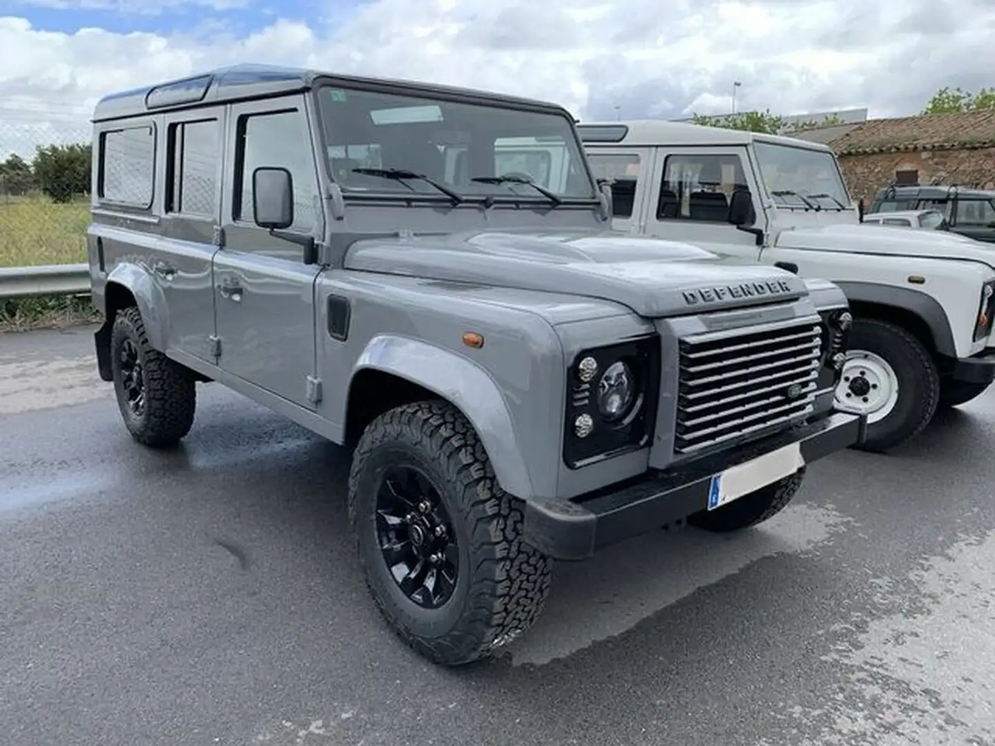 Land Rover Defender 110 SW SE Gri - 2