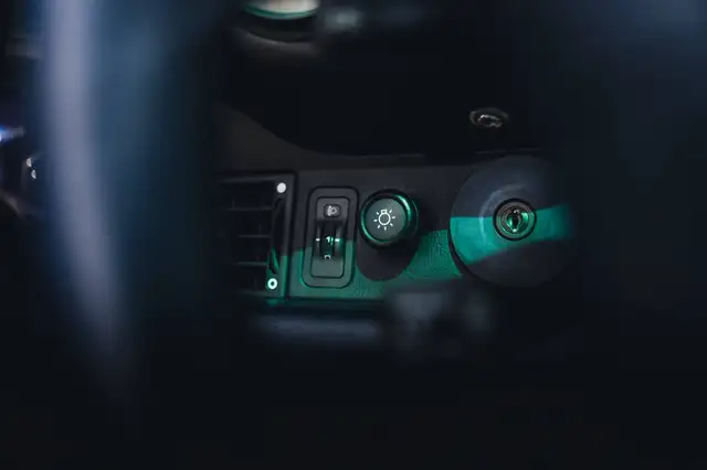 Porsche 911 view 13