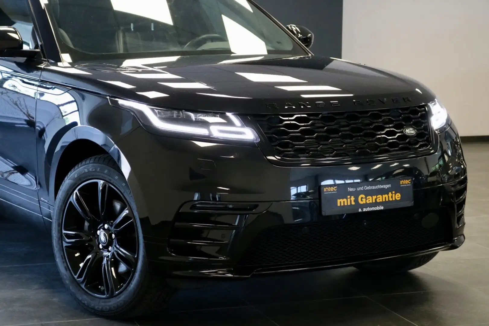 Land Rover Range Rover Velar R-Dynamic/PANO/LEDER/MERDIAN Schwarz - 2
