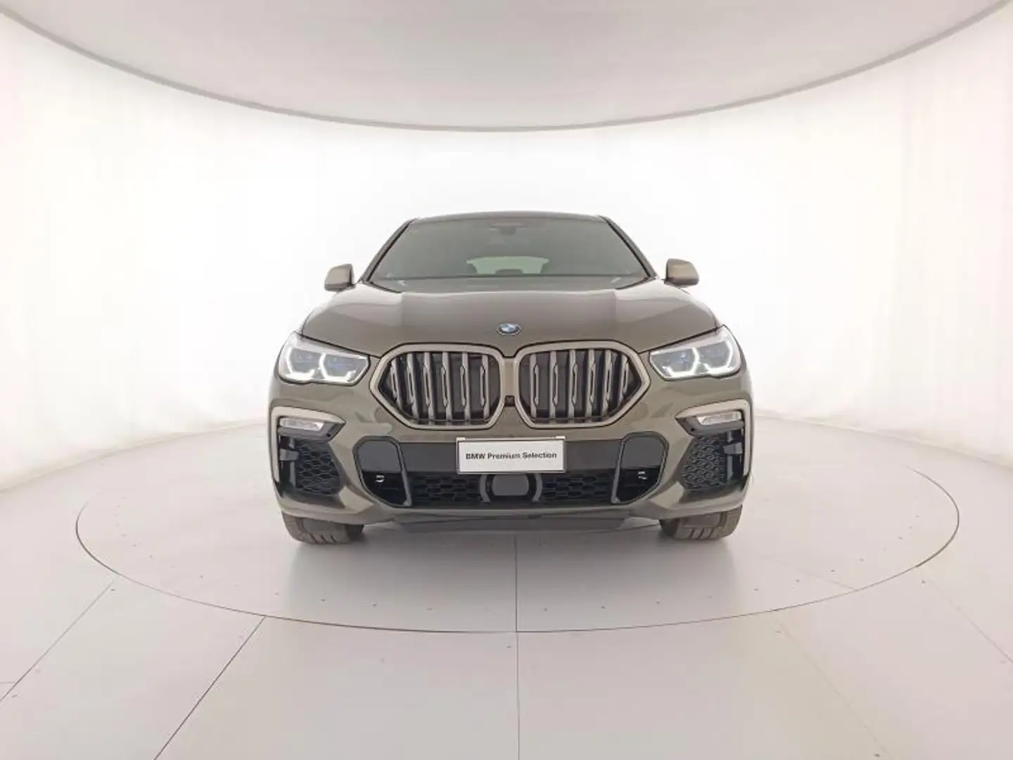 BMW X6 50d auto Grün - 2