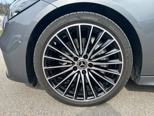 Mercedes-Benz C 220 d 4MATIC T-Modell Österreich-Edition Totw Ansicht 14