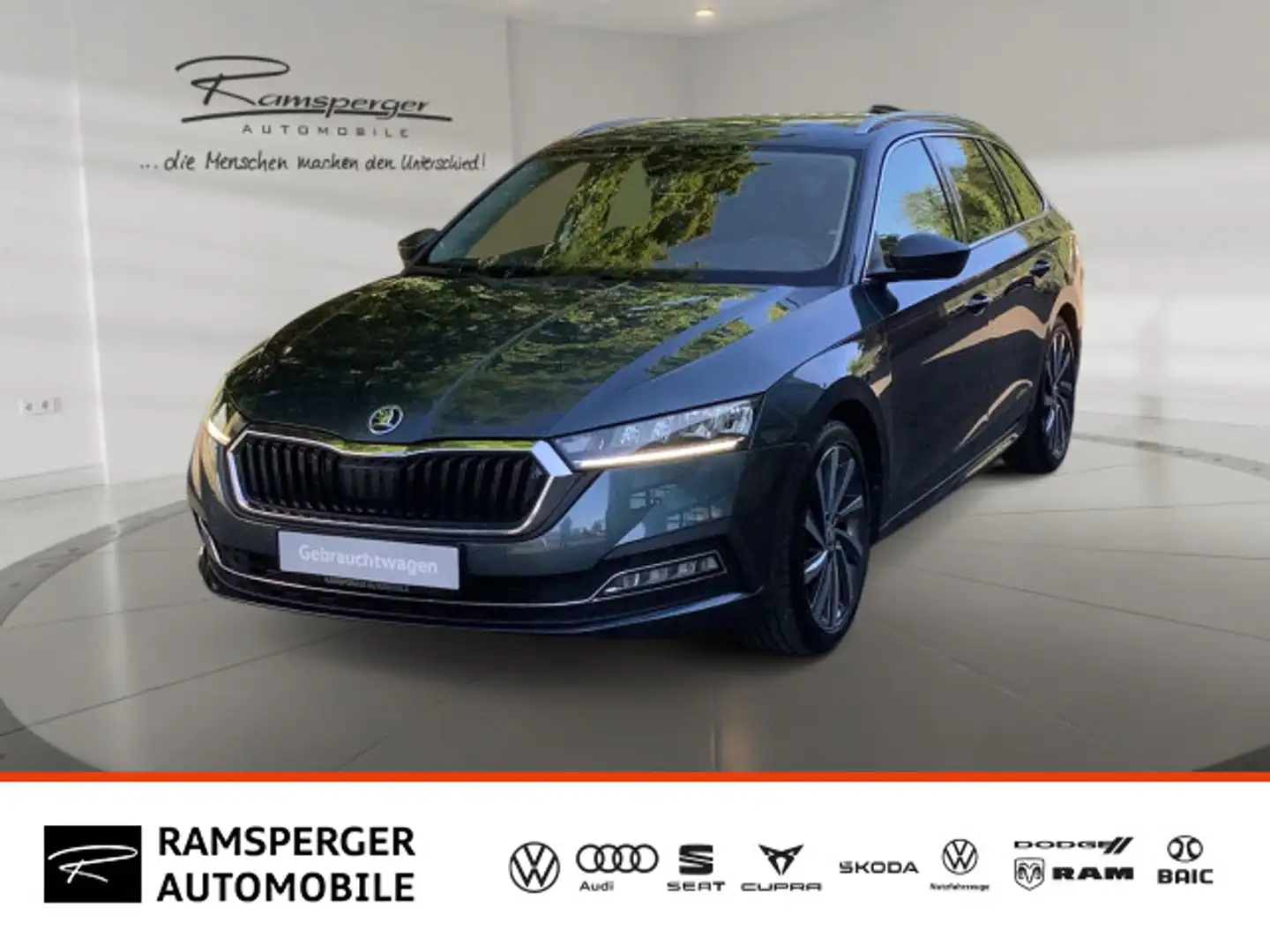 Skoda Octavia Combi 2.0 TDI DSG Style GRA LED Navi Kam Gris - 1
