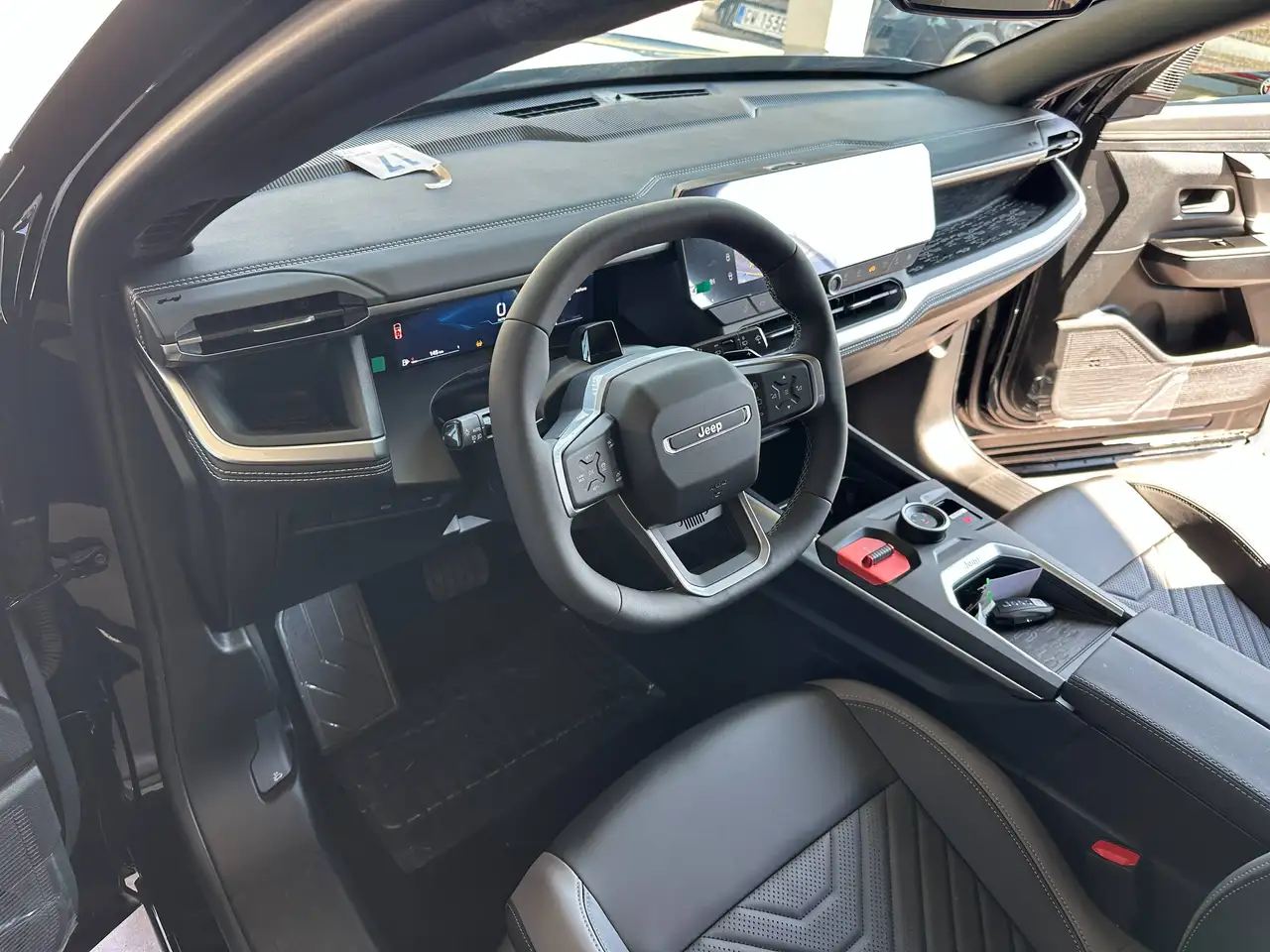 Jeep Compass 2026 — фото 15