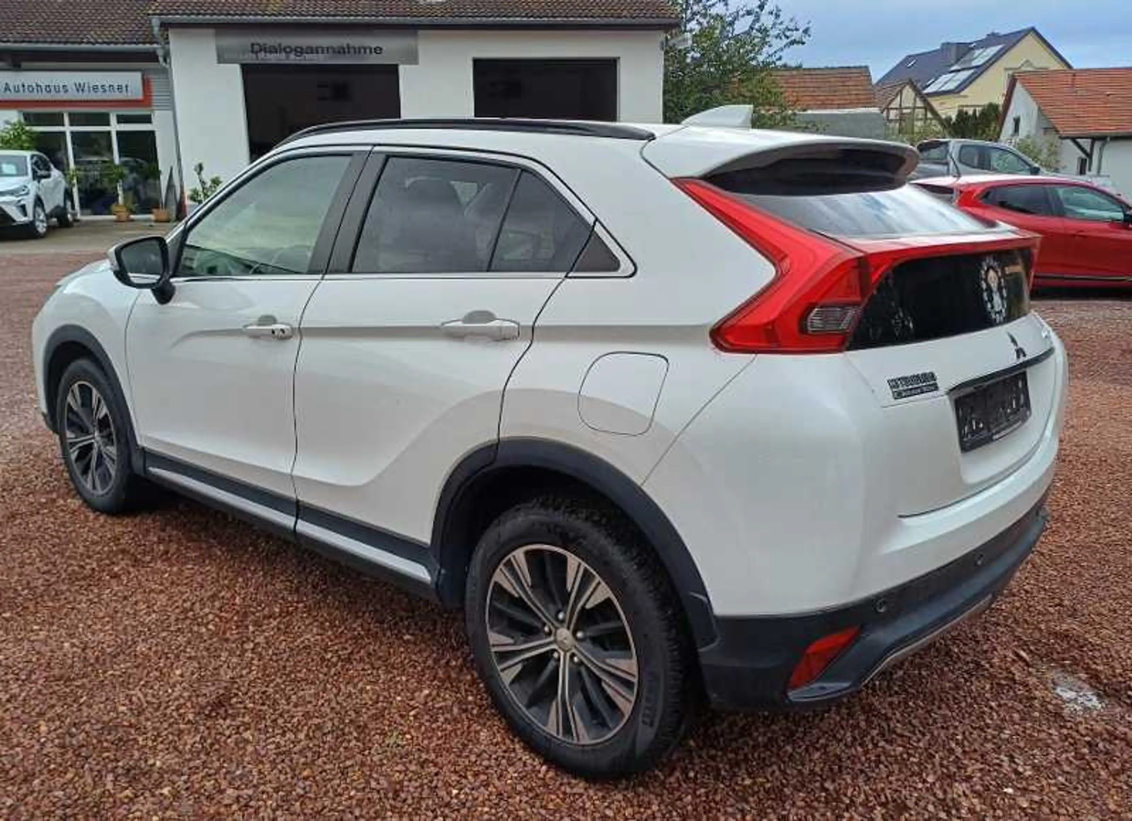 Mitsubishi Eclipse Cross Intro Edition1.5 kein VK an privat — photo 3