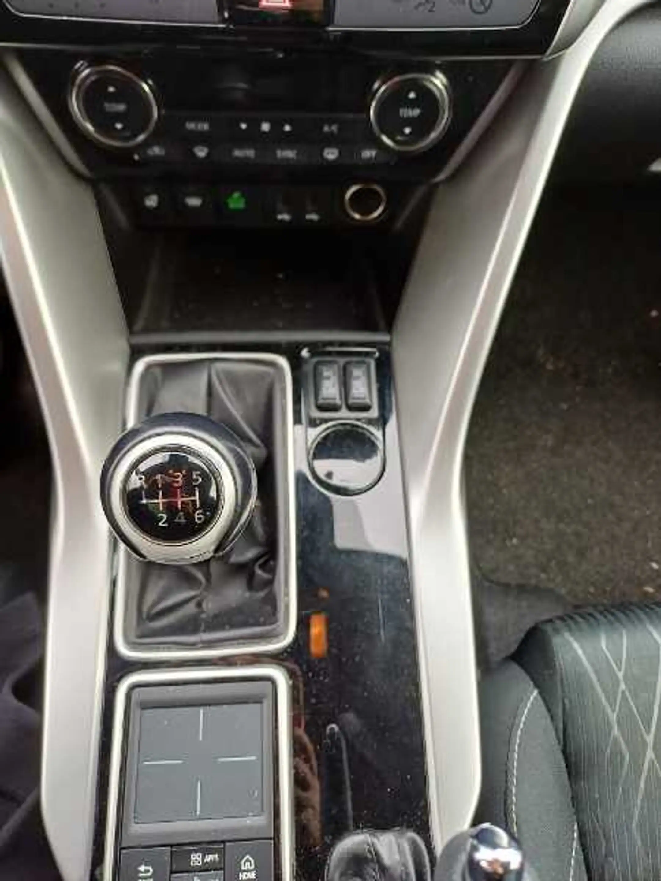 Mitsubishi Eclipse Cross Intro Edition1.5 kein VK an privat — photo 8