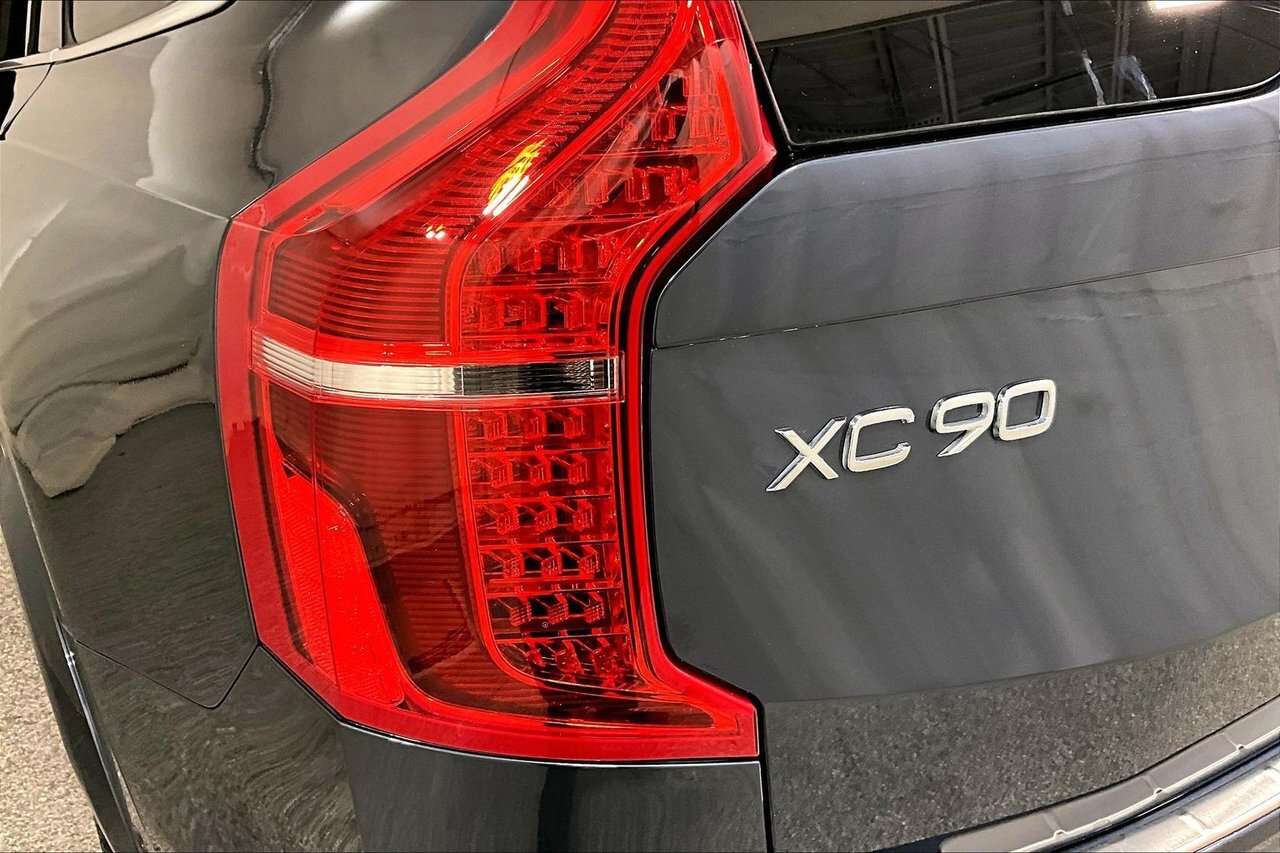 2025 Volvo XC90 ULTRA BRIGHT PHEV - HARMAN KARDON - 21'' WHEELS / thumb 32
