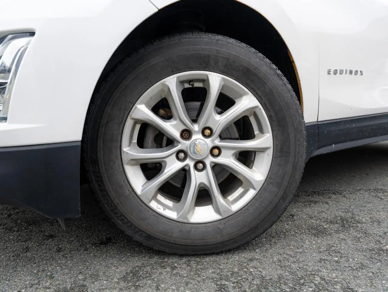 Chevrolet Equinox снимка Chevrolet Equinox