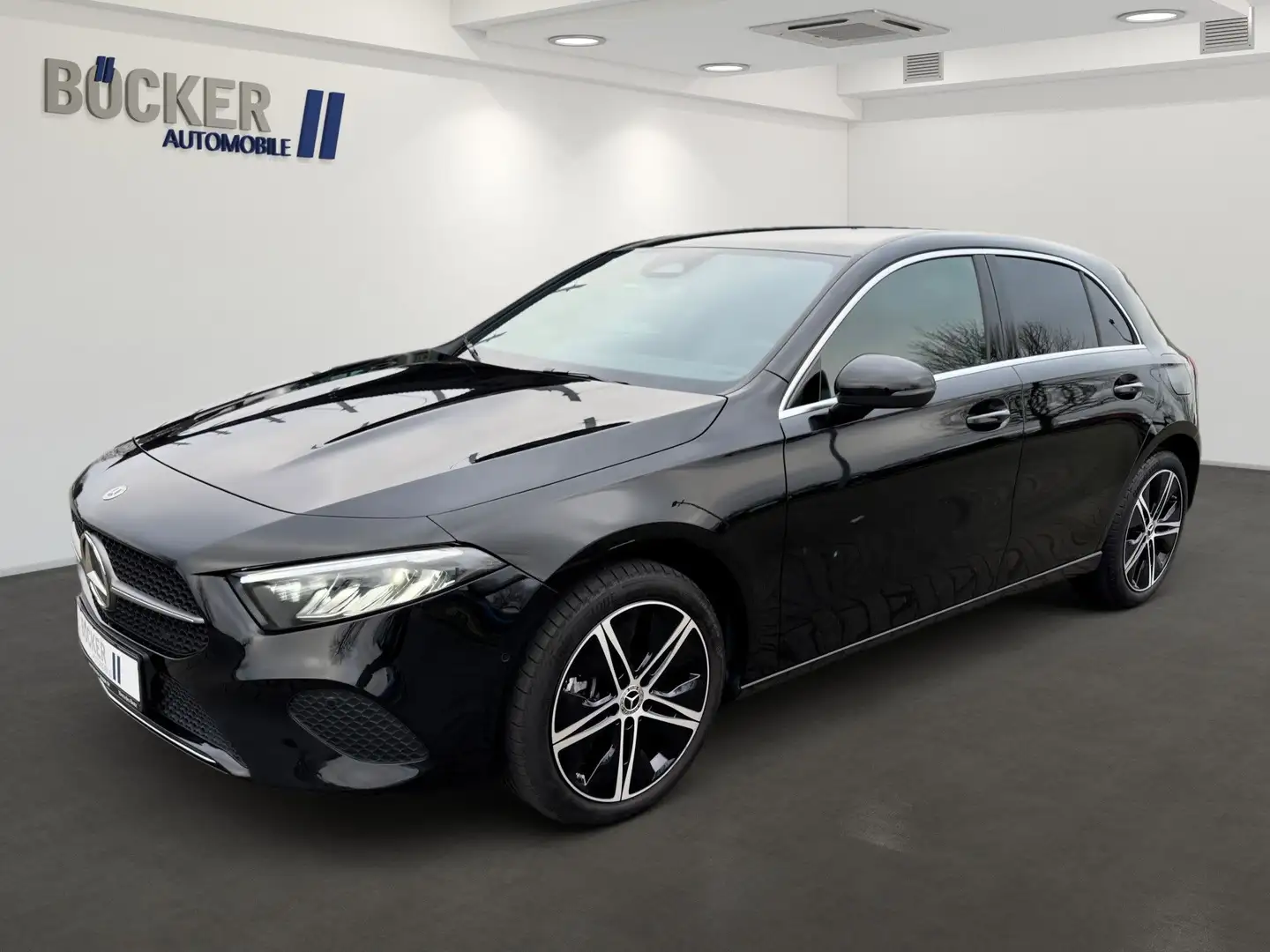 Mercedes-Benz A 250 A250e Progressive 11KW MBUX LED High Performance Schwarz - 2