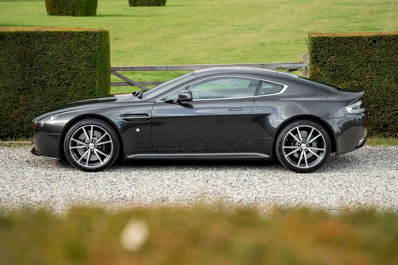 Aston Martin Vantage V8 4.7l - - Joinsteer - #2