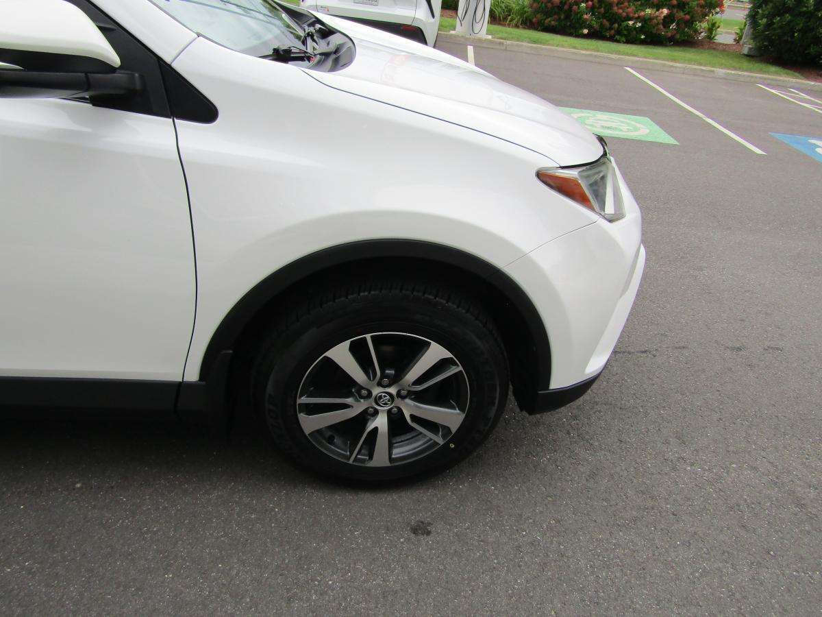 2018 Toyota RAV4 LE TI — снимка 1