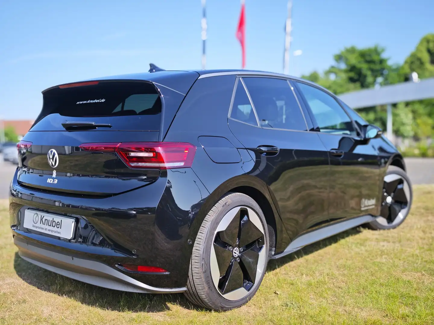 Volkswagen ID.3 Pro AHK*WäPu*Matrix*HuD*Kamera Schwarz - 2