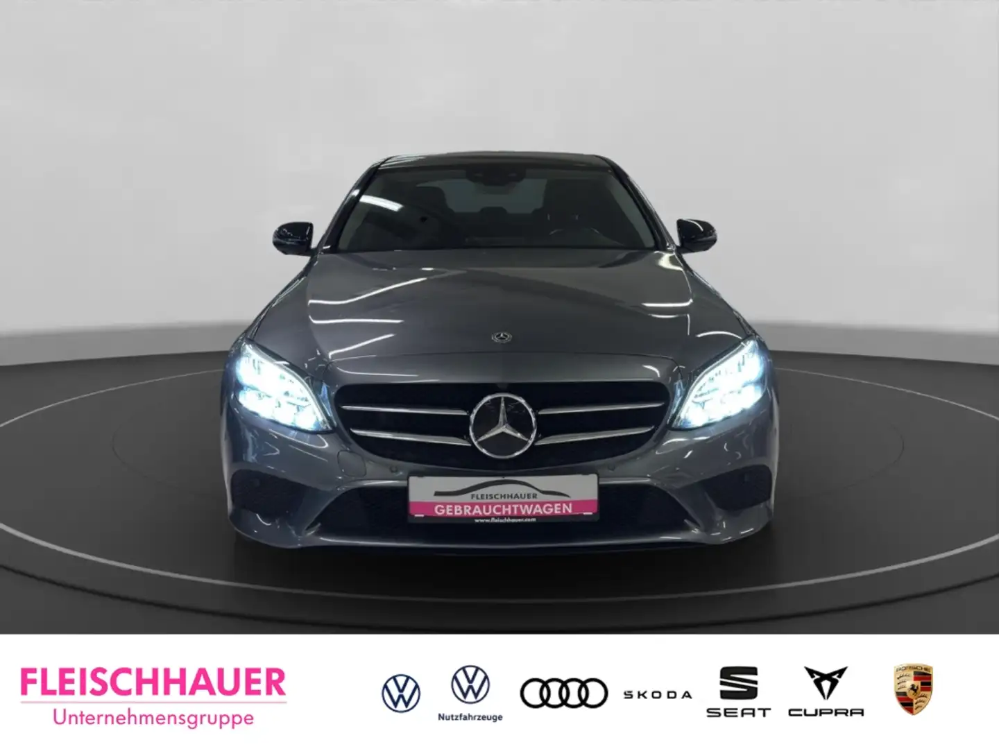 Mercedes-Benz C 200 Avantgarde Navi+LED+18''+360°Kamera+Widescreen Šedá - 2