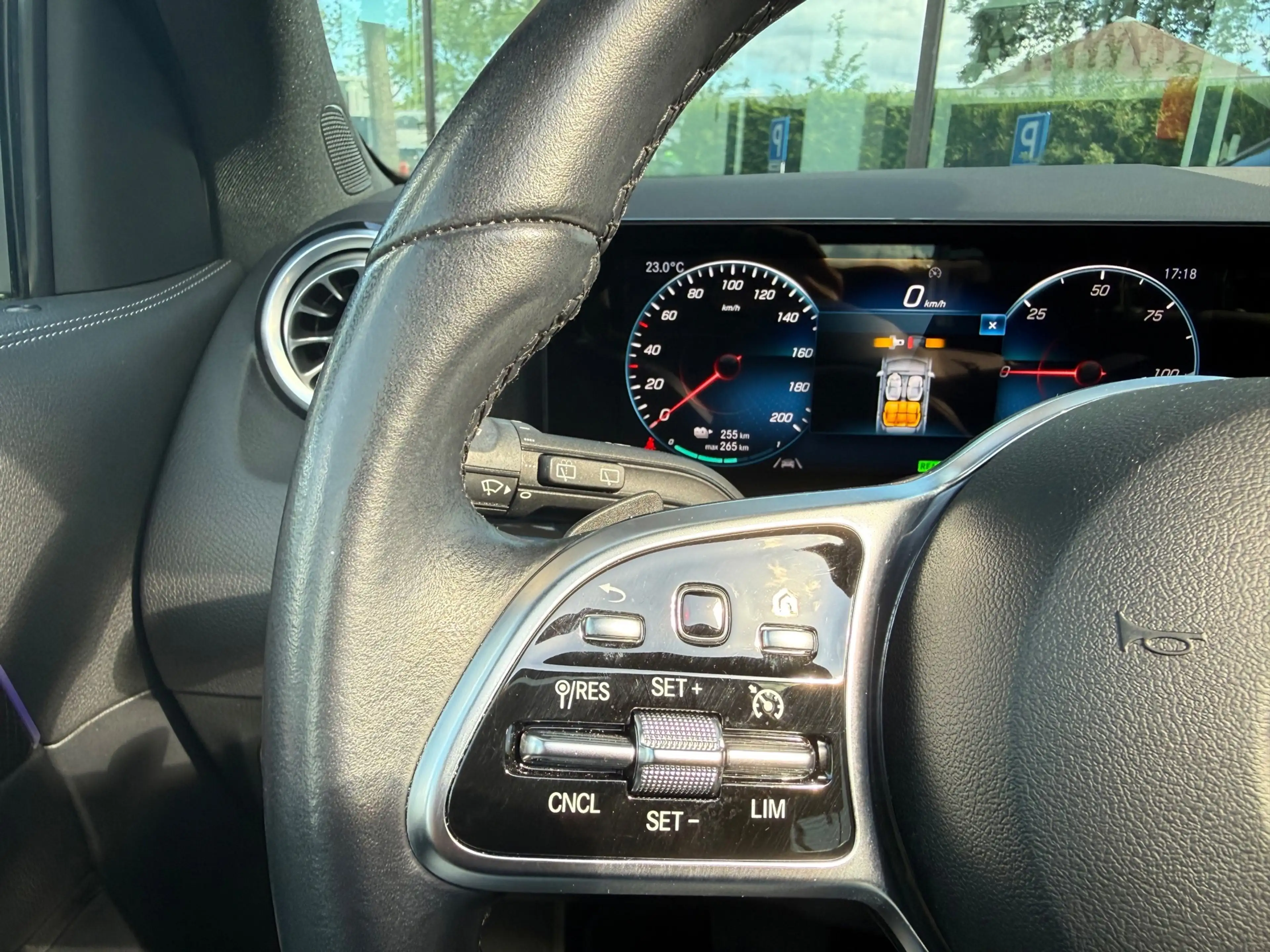 Mercedes-Benz EQA 250 Business Solution Luxury 67 kWh - Automaat - Pano/ — photo 15