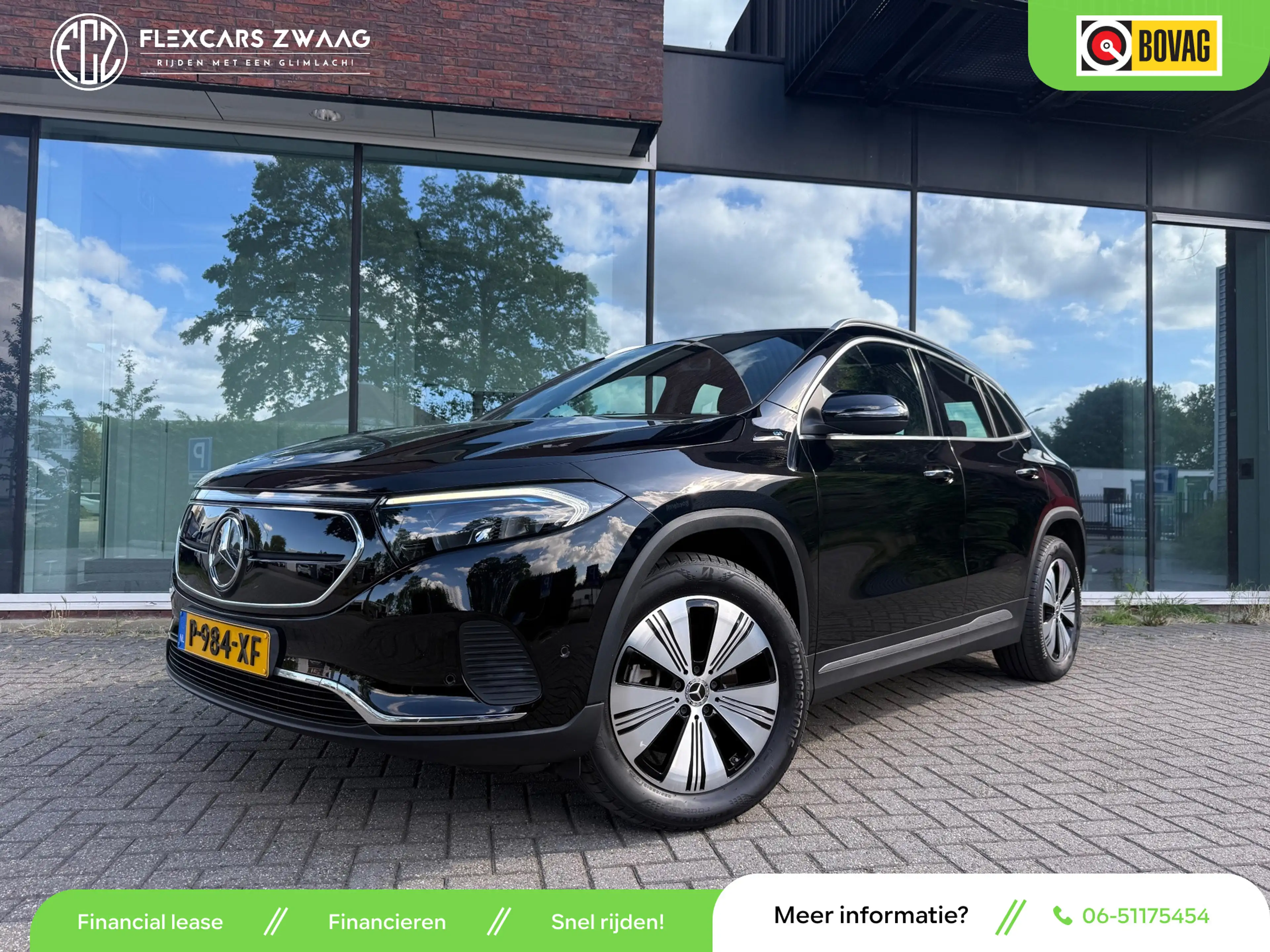 Mercedes-Benz EQA 250 Business Solution Luxury 67 kWh - Automaat - Pano/