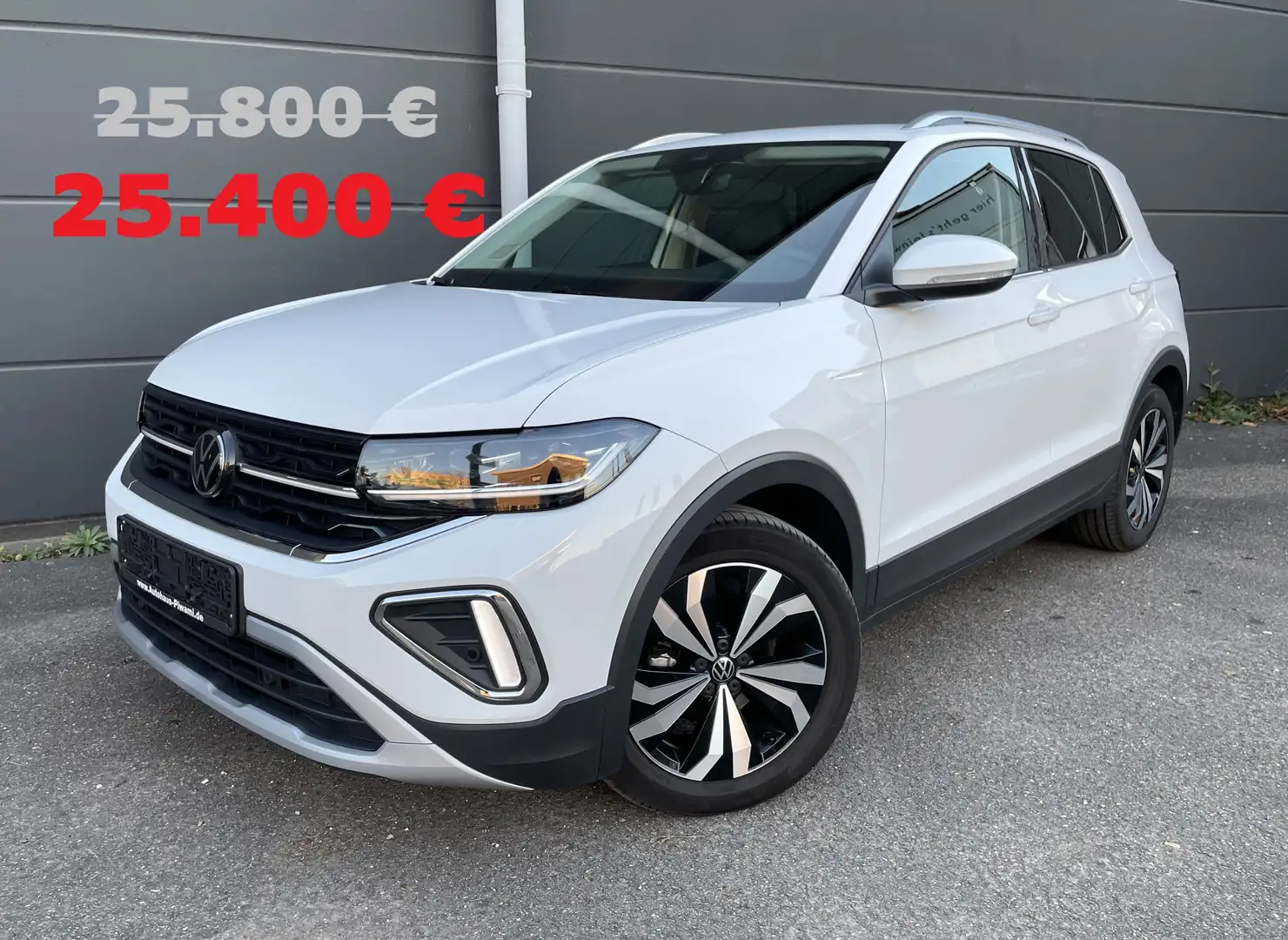 Volkswagen T-Cross 1.5 TSI DSG Style 150PS IQ.LIGHT NAVI ACC Sitzhzg. Weiß - 1