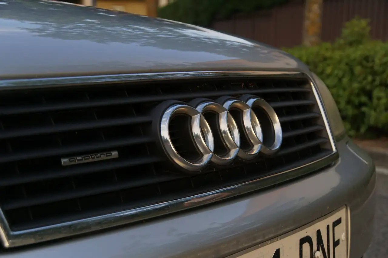 Audi A6 Avant 2.5TDI Tiptronic, foto 2