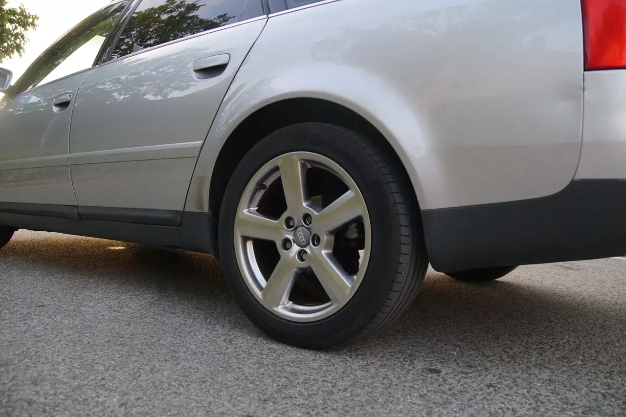 Audi A6 Avant 2.5TDI Tiptronic, foto 6