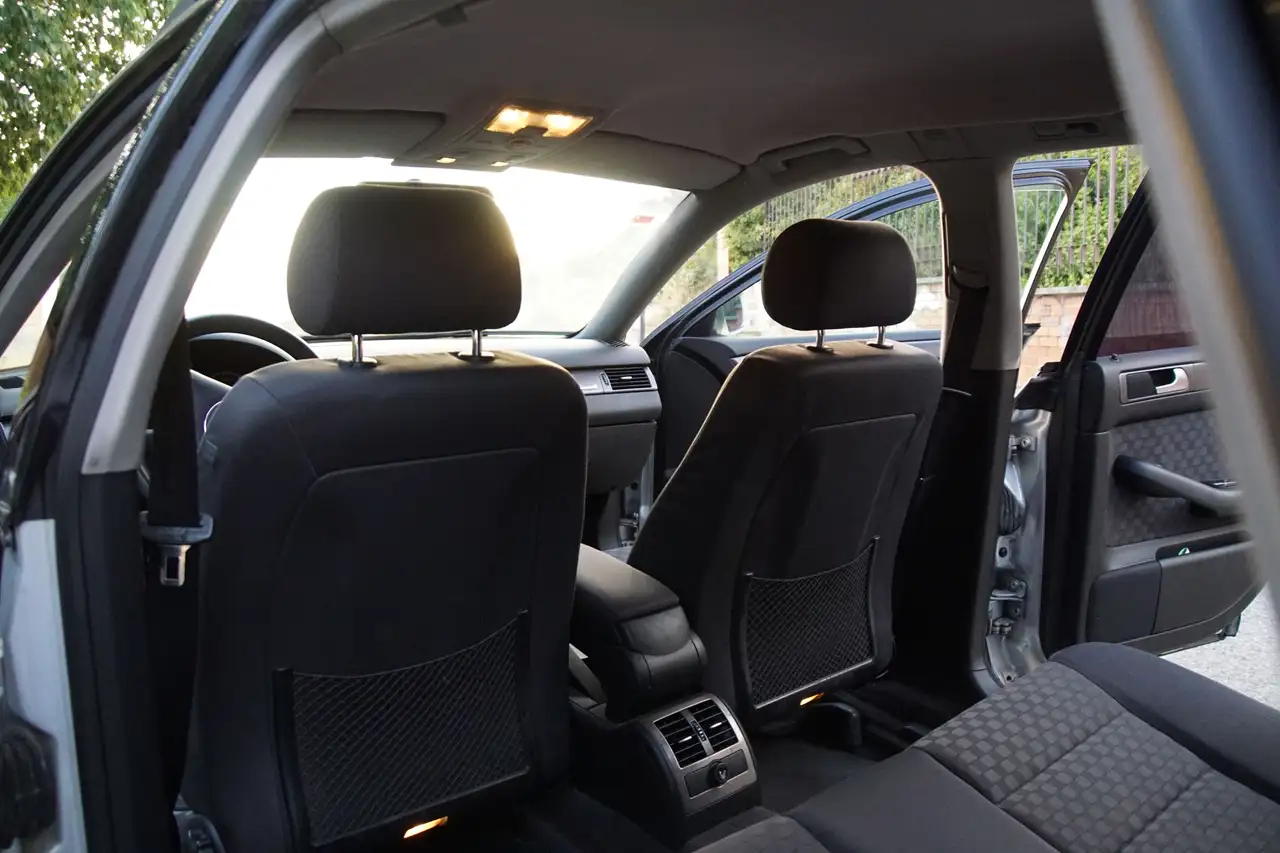 Audi A6 Avant 2.5TDI Tiptronic, foto 11