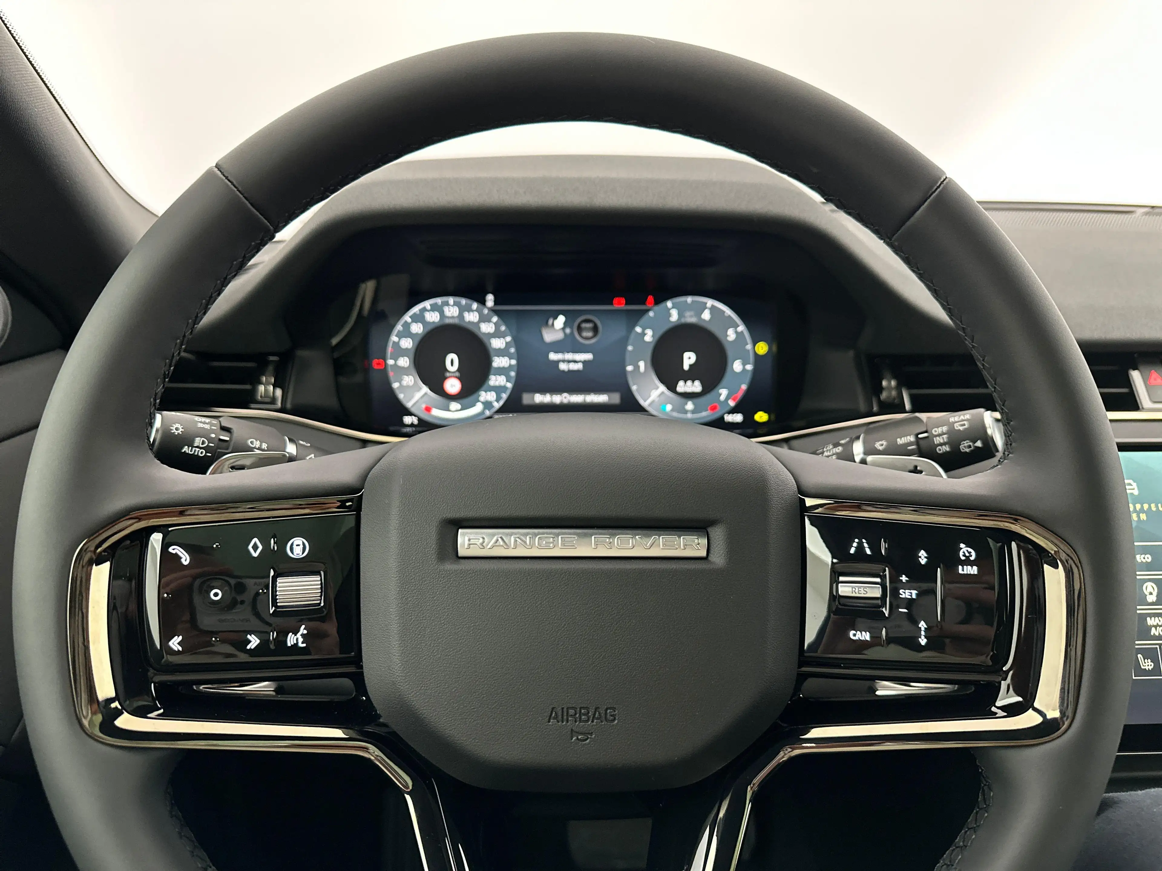 Land Rover Range Rover Evoque P160 S FWD Auto. 26.5MY — photo 10