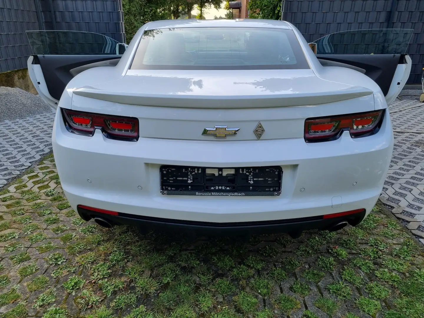 Chevrolet Camaro Coupe 6.2 V8 Aut. Blanc - 2