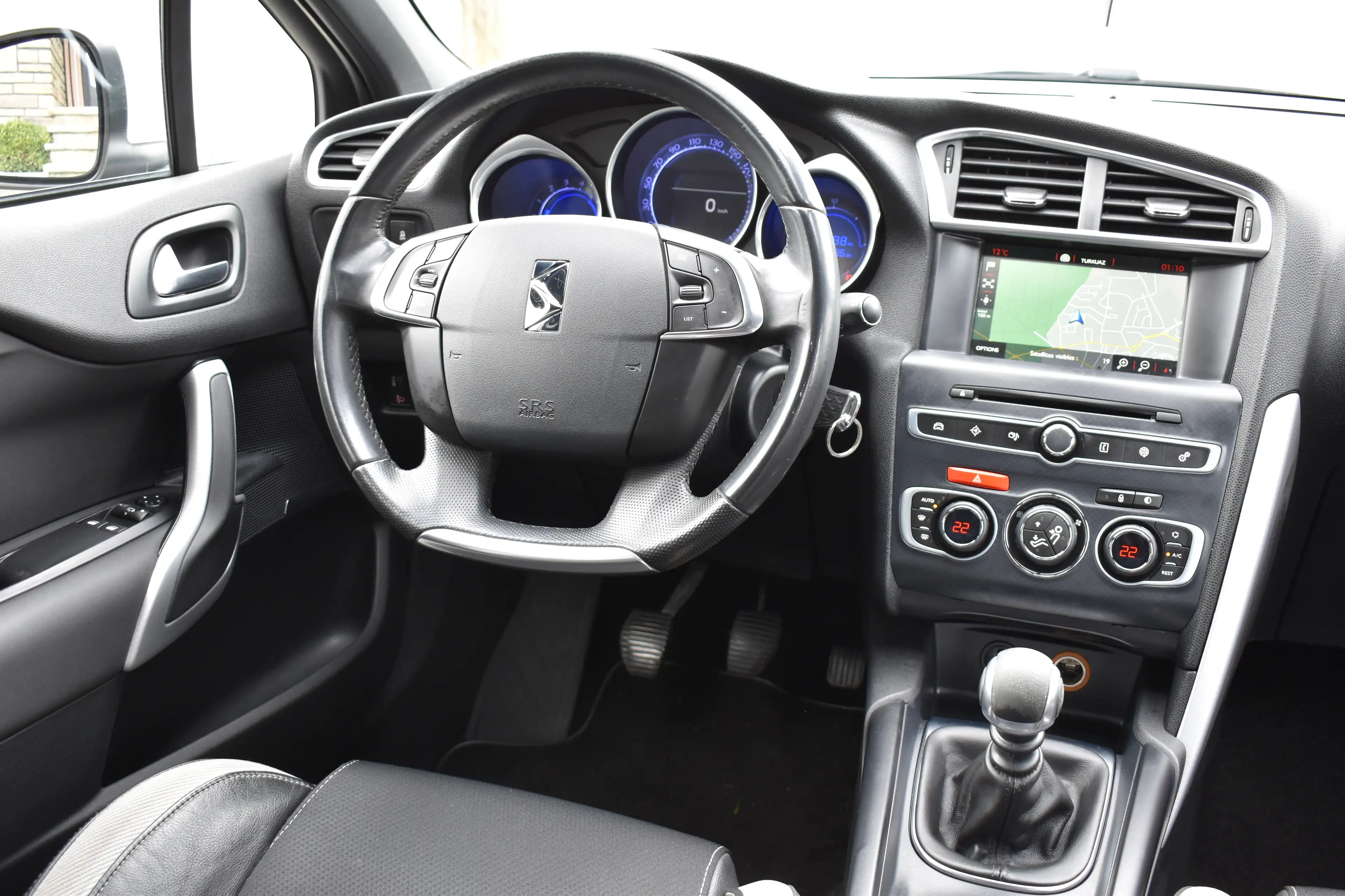 DS Automobiles DS 4 DS 4 1.6 BlueHDi ** GPS ** MASSAGE ** GARANTIE ** — photo 15